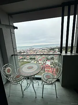 Kirayə verilir 2 otaqlı mənzil 70 m²