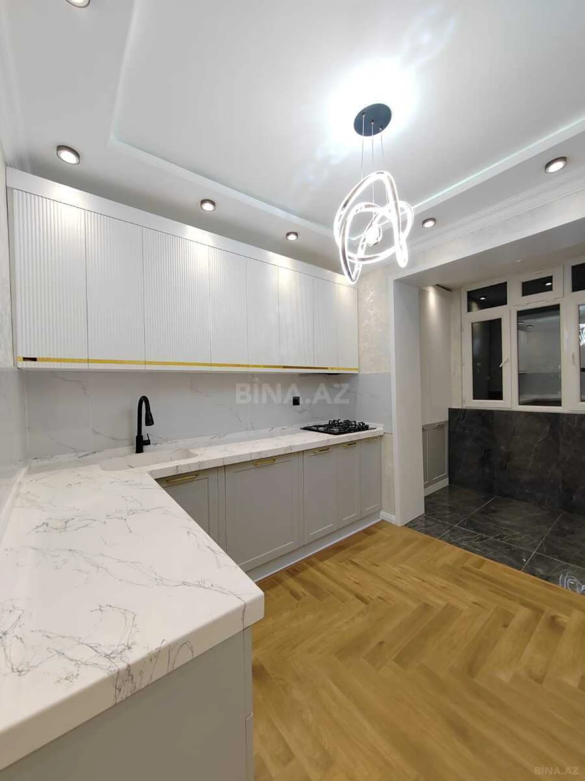 Satılır 3 otaqlı mənzil 80 m²