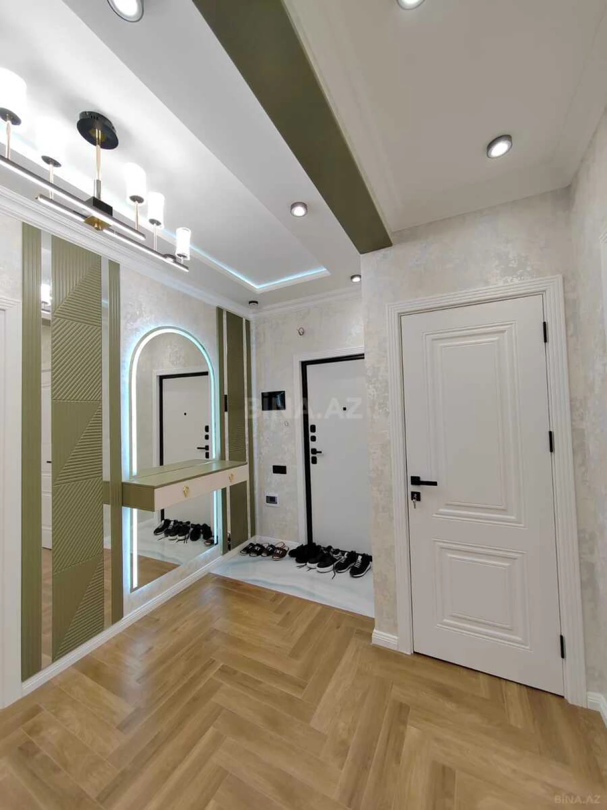 Satılır 3 otaqlı mənzil 80 m²