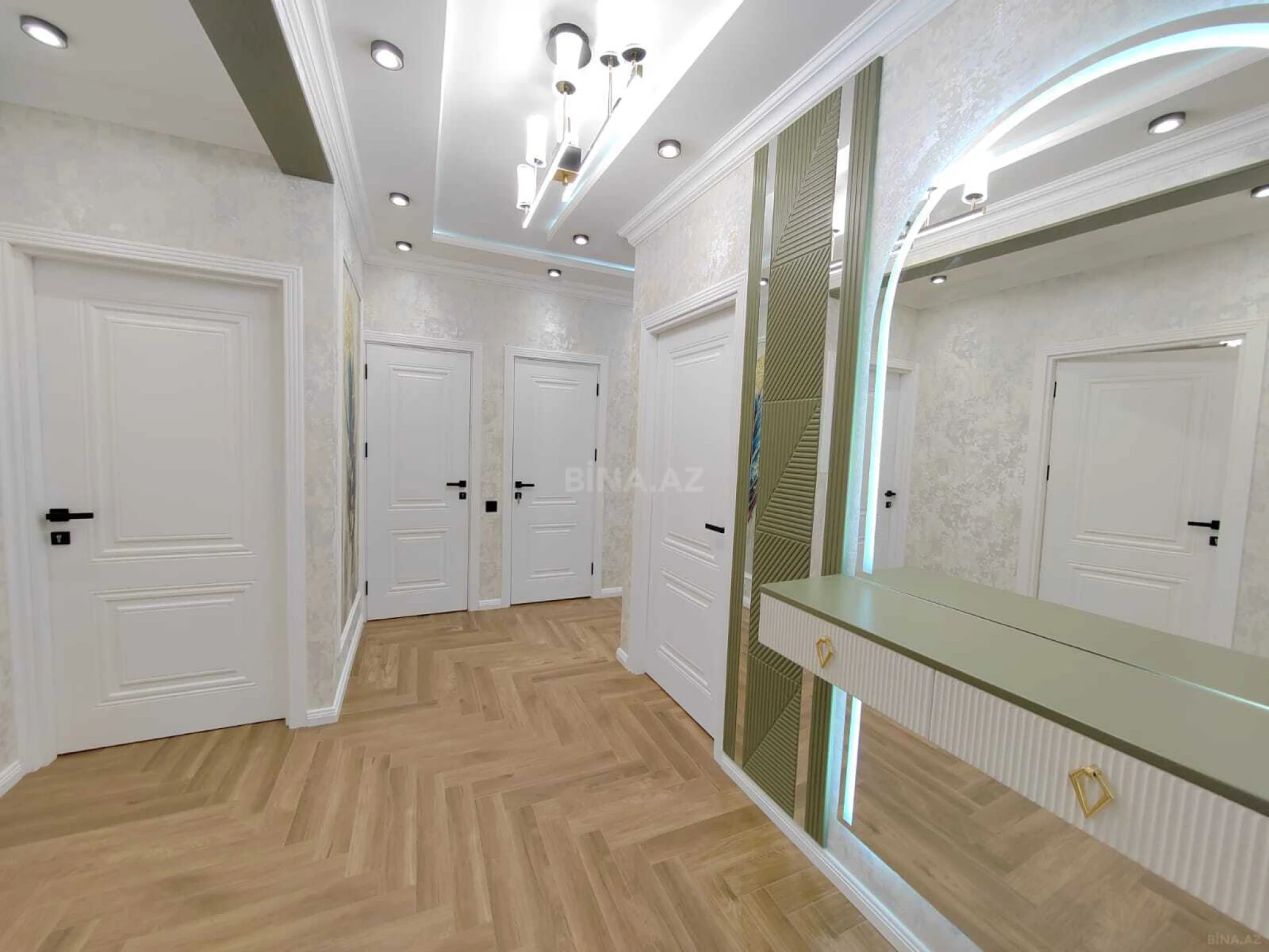 Satılır 3 otaqlı mənzil 80 m²