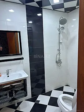 Kirayə verilir 2 otaqlı mənzil 72 m²