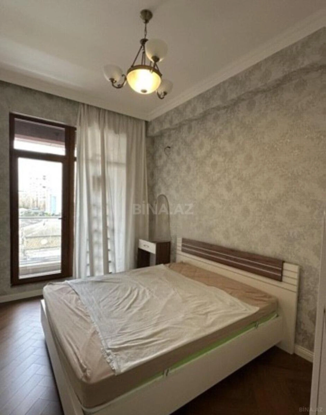 Satılır 2 otaqlı mənzil 52.4 m²