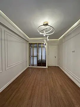 Satılır 4 otaqlı mənzil 179 m²