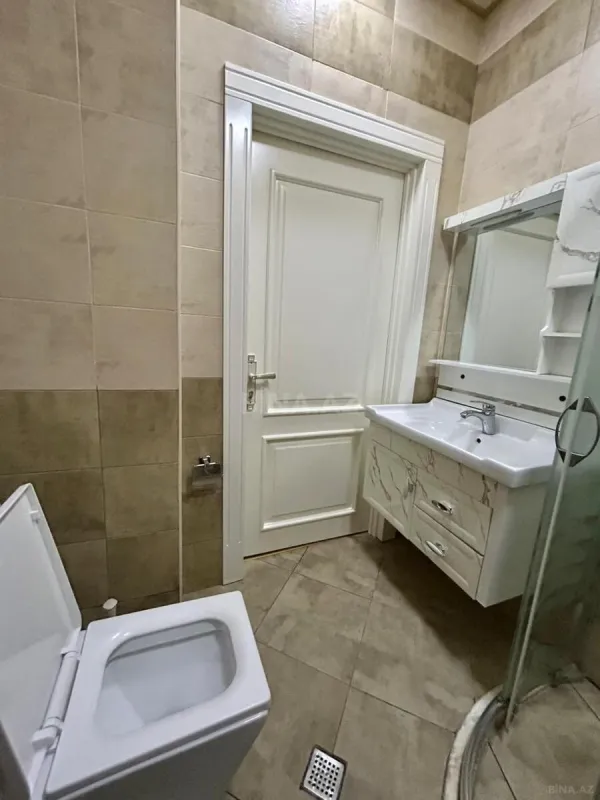 Kirayə verilir 4 otaqlı ofis 150 m²