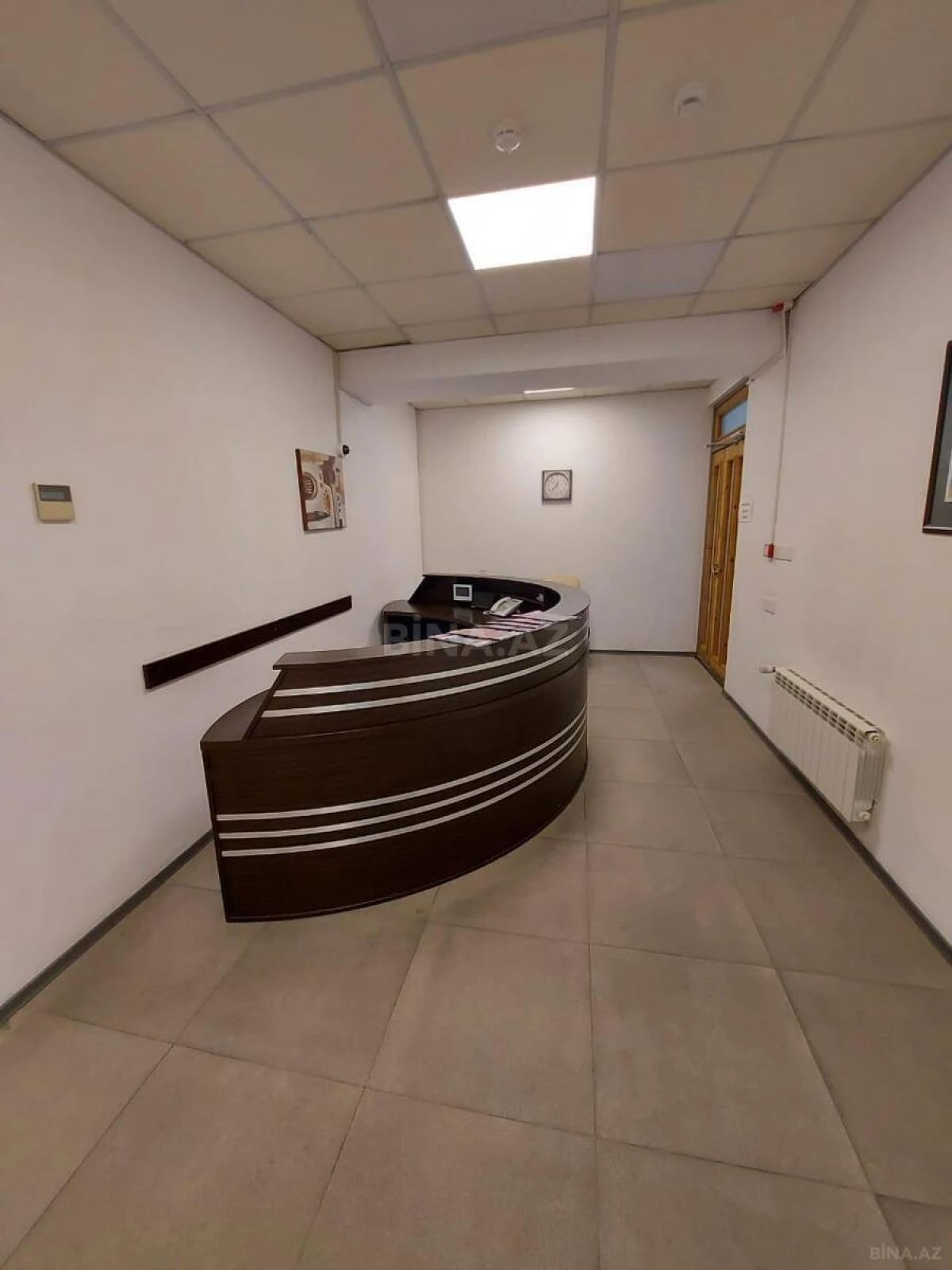 Satılır 20 otaqlı ofis 971 m²