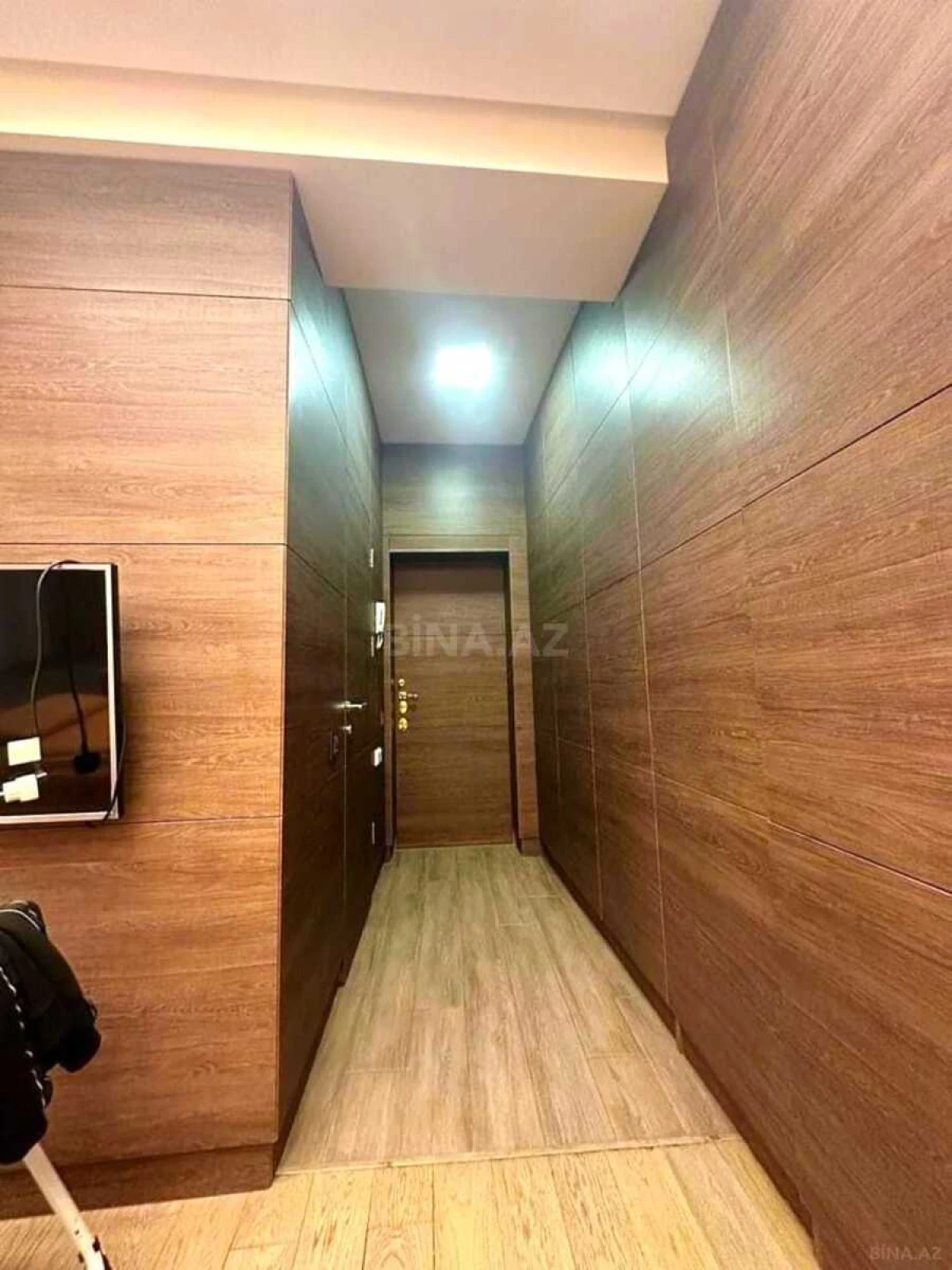 Satılır 2 otaqlı mənzil 60.5 m²