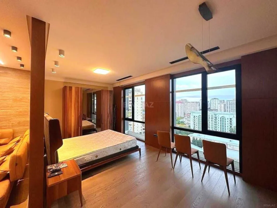 Satılır 2 otaqlı mənzil 60.5 m²