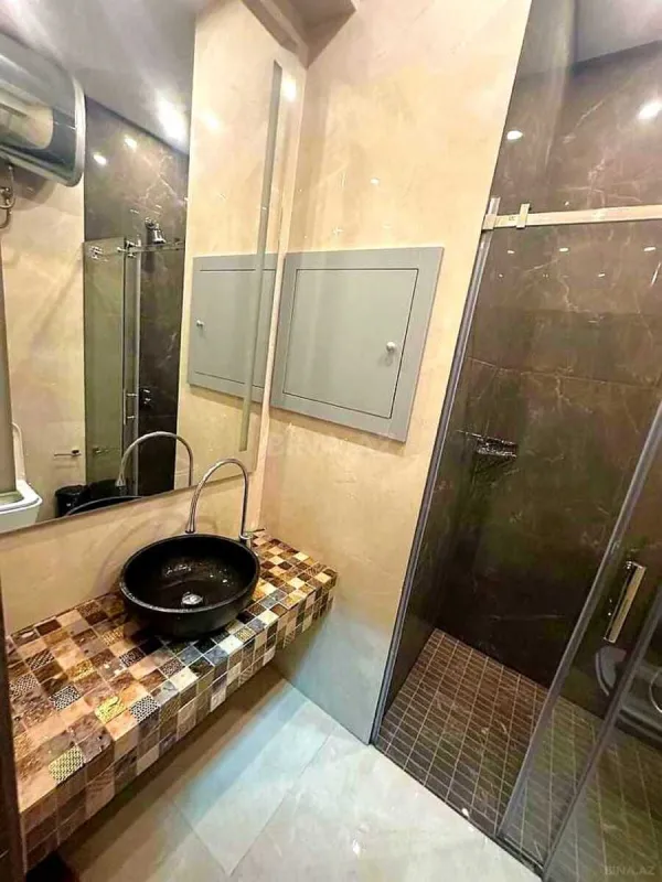 Satılır 2 otaqlı mənzil 60.5 m²