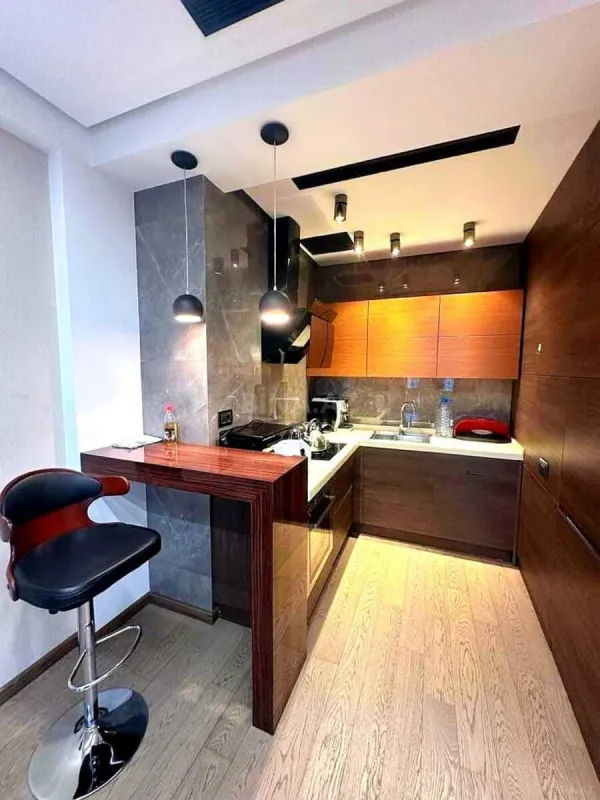 Satılır 2 otaqlı mənzil 60.5 m²