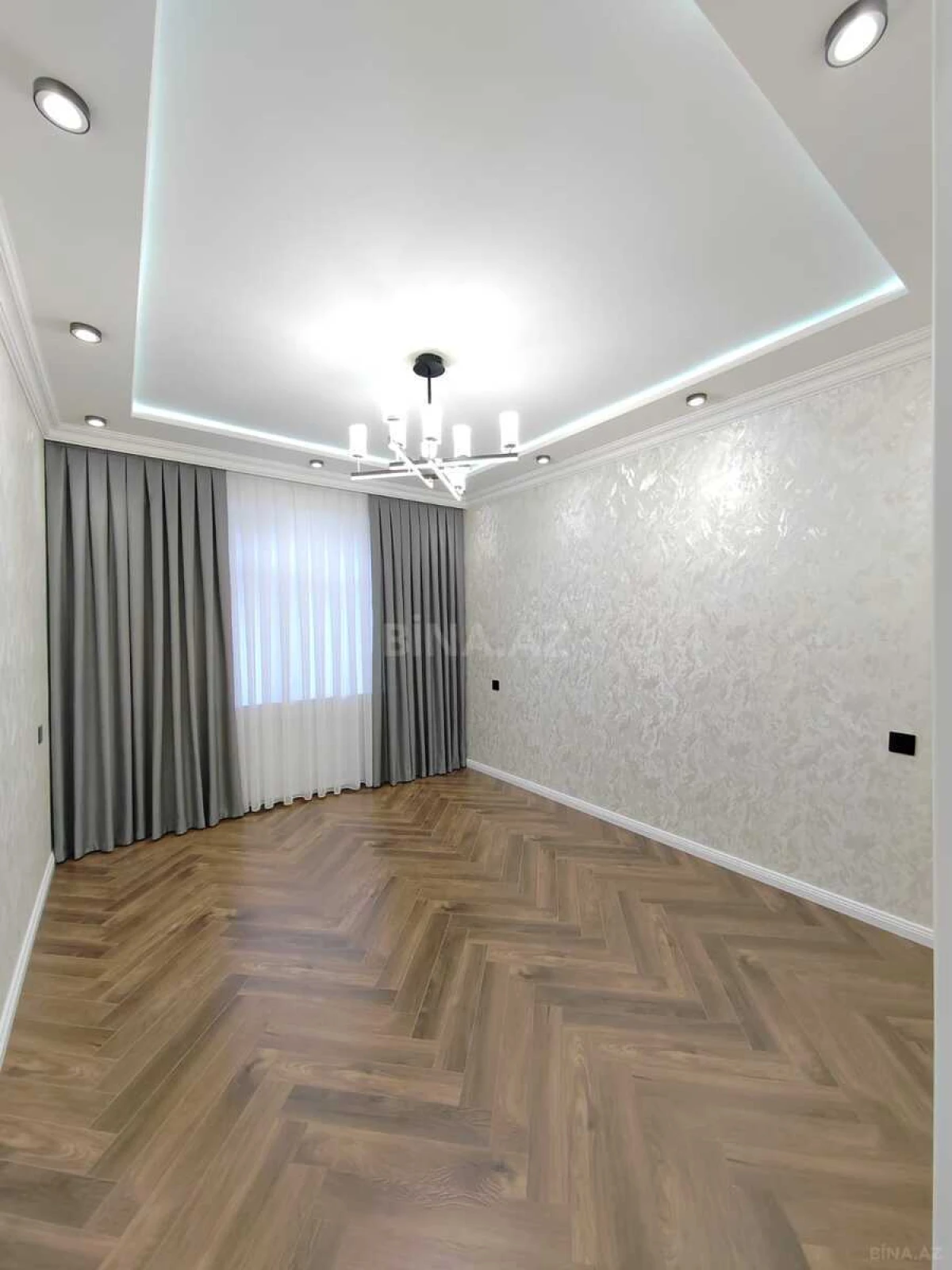 Satılır 3 otaqlı mənzil 80 m²
