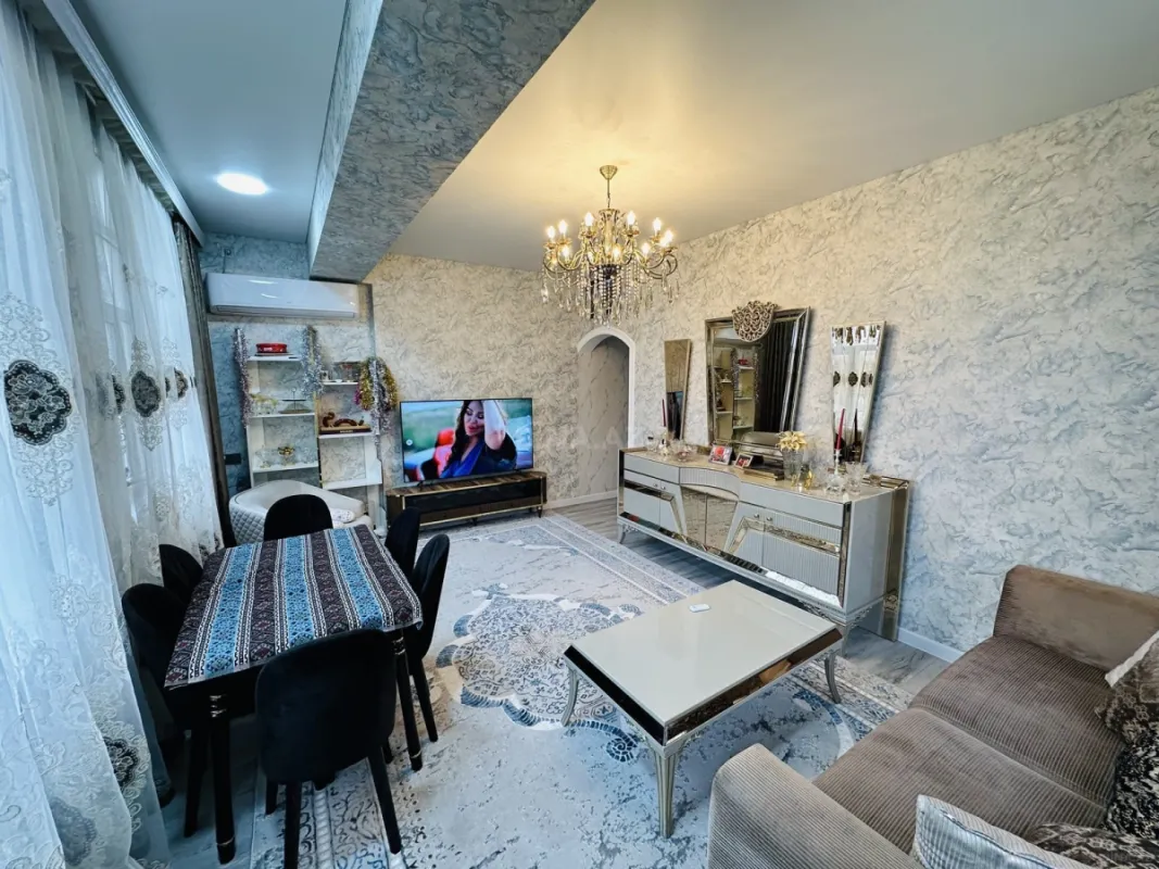 Satılır 3 otaqlı mənzil 80 m²