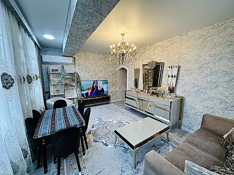 Satılır 3 otaqlı mənzil 80 m²