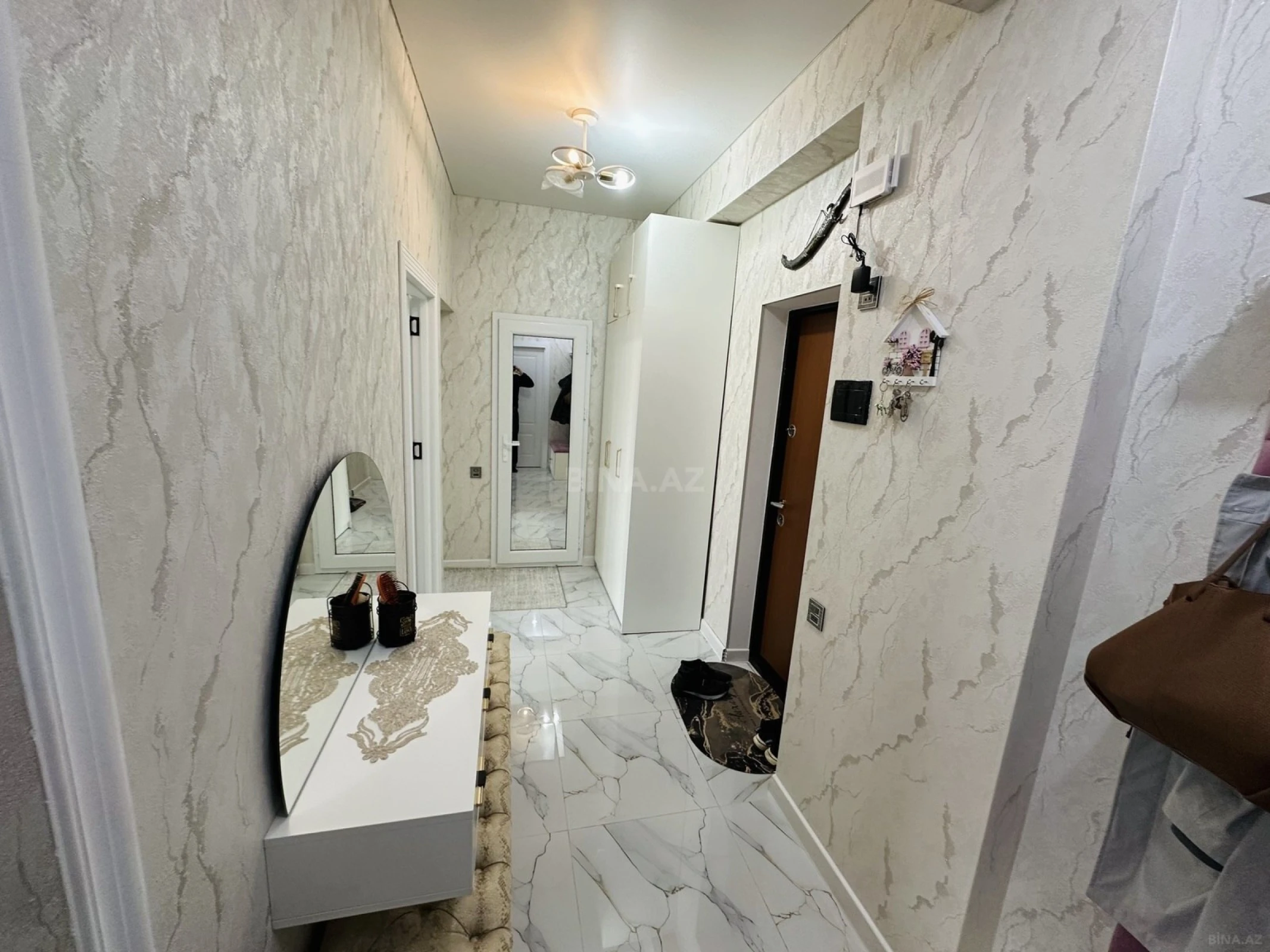 Satılır 3 otaqlı mənzil 80 m²