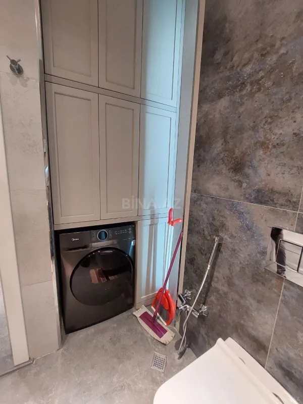 Kirayə verilir 2 otaqlı mənzil 70 m²