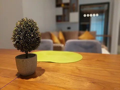 Kirayə verilir 2 otaqlı mənzil 70 m²