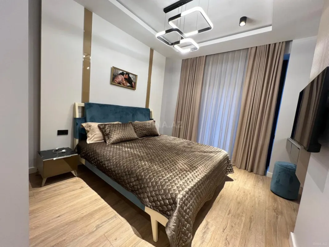 Kirayə verilir 2 otaqlı mənzil 70 m²