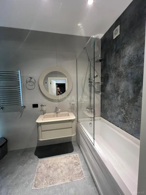 Kirayə verilir 2 otaqlı mənzil 70 m²