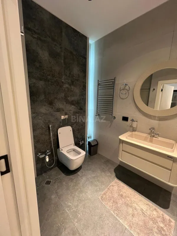 Kirayə verilir 2 otaqlı mənzil 70 m²