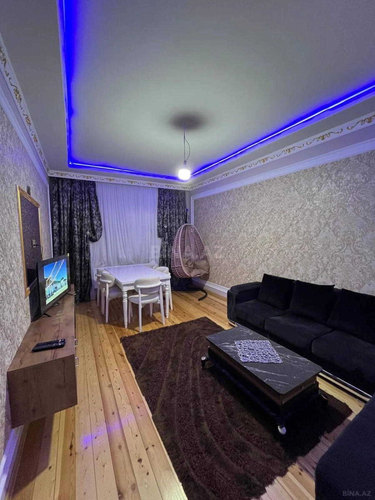 Satılır 4 otaqlı həyət evi 200 m²