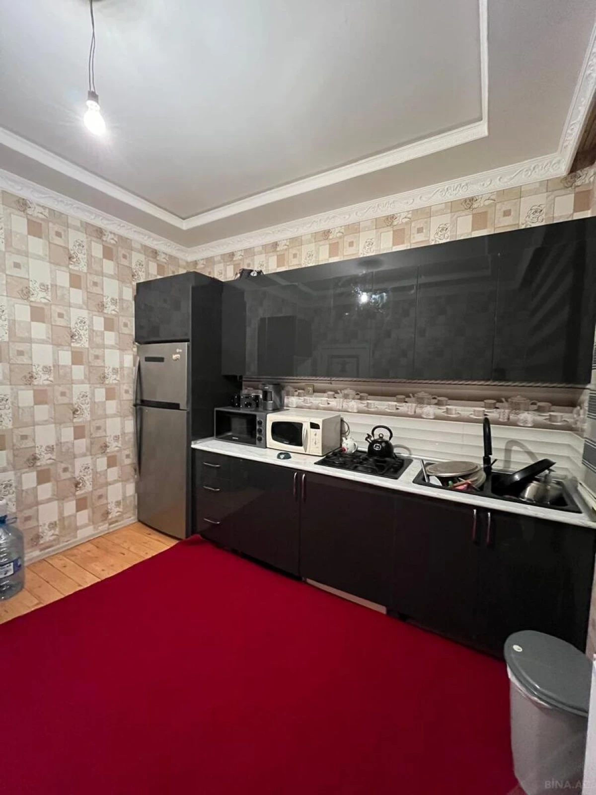 Satılır 4 otaqlı həyət evi 200 m²
