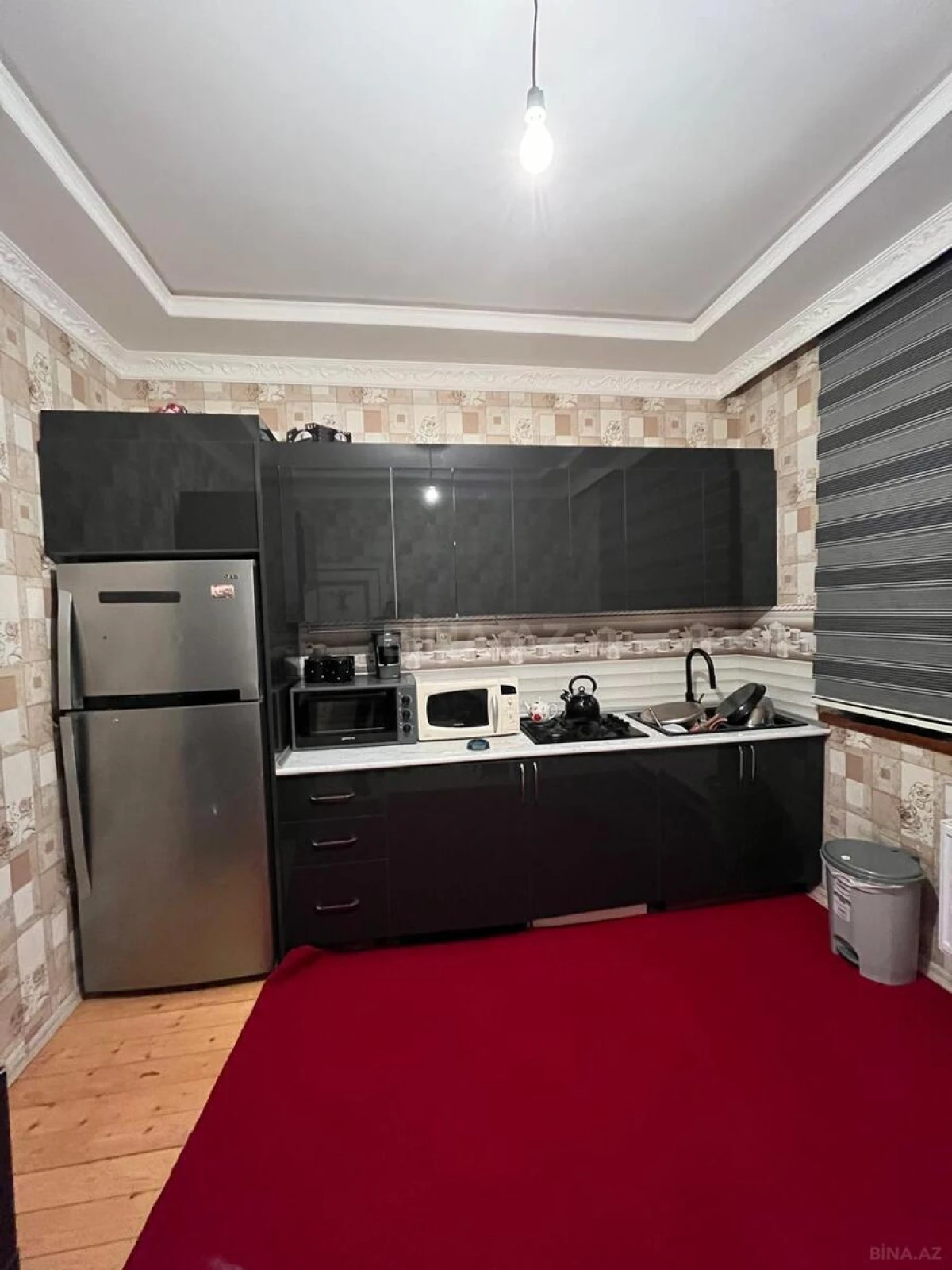 Satılır 4 otaqlı həyət evi 200 m²