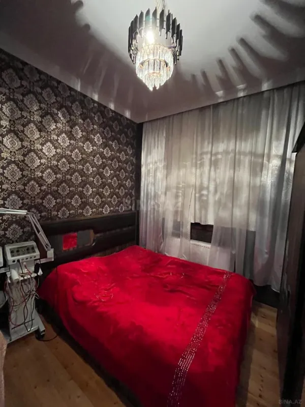 Satılır 4 otaqlı həyət evi 200 m²