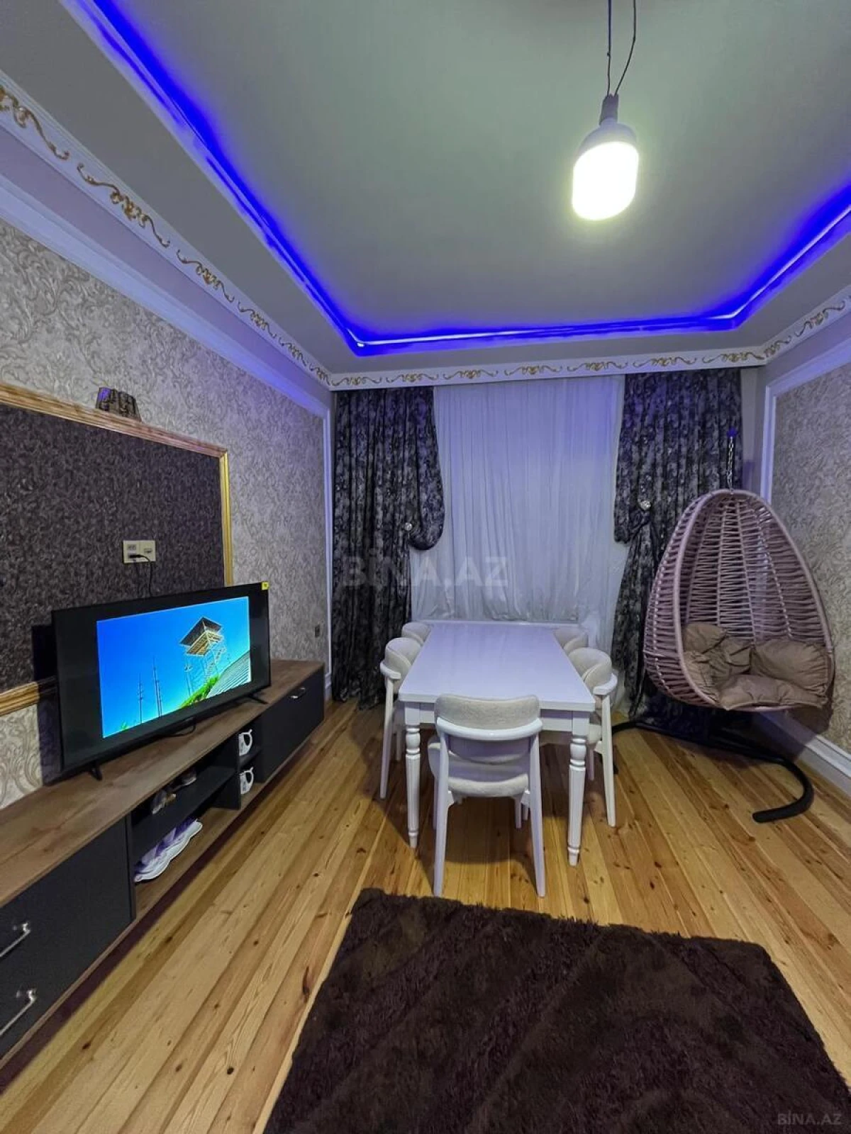 Satılır 4 otaqlı həyət evi 200 m²