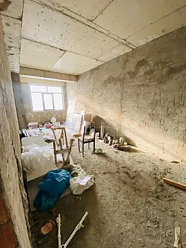 Satılır 2 otaqlı mənzil 76 m²