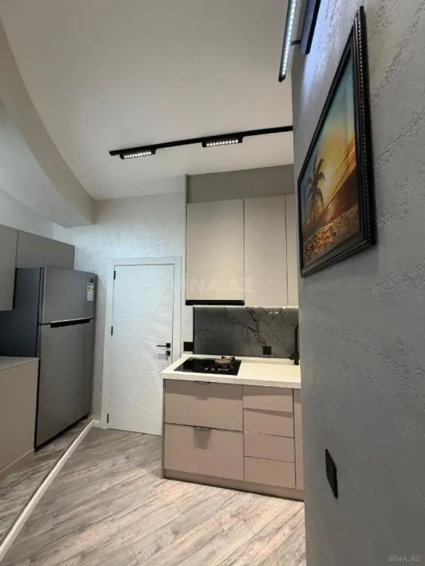 Satılır 3 otaqlı mənzil 465 m²