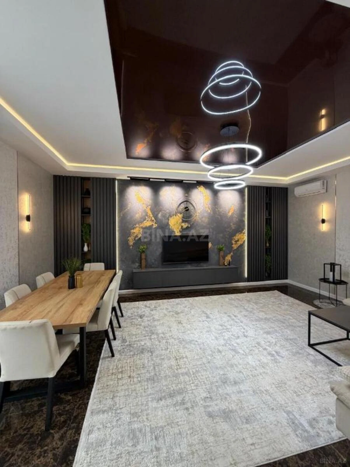 Satılır 3 otaqlı mənzil 465 m²