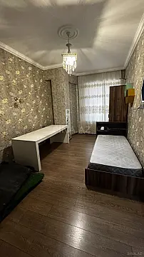 Kirayə verilir 3 otaqlı mənzil 130 m²