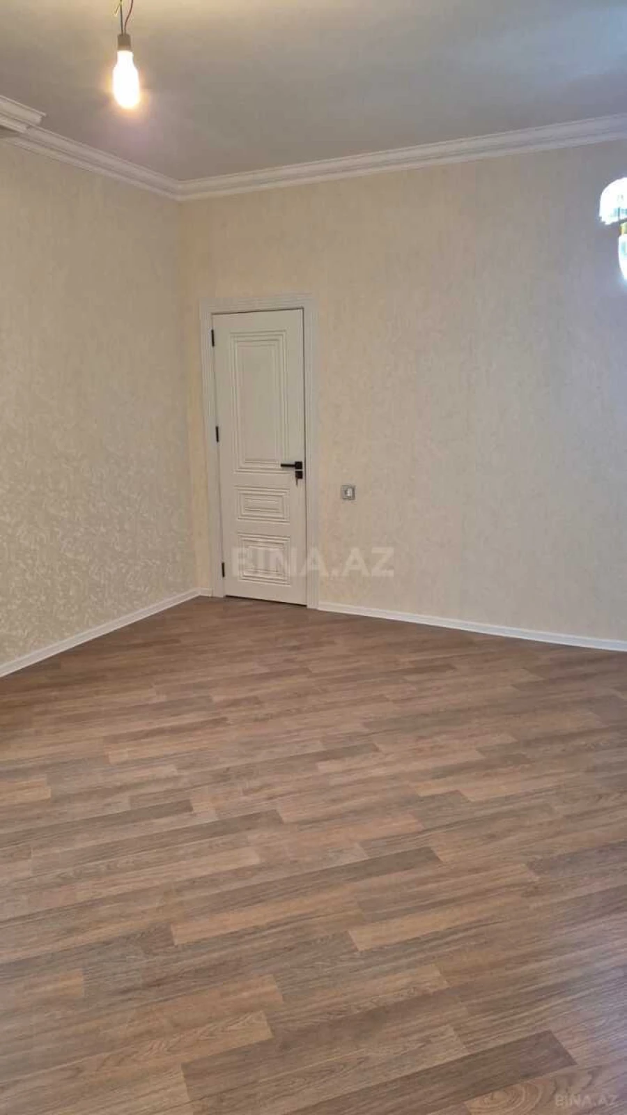 Satılır 6 otaqlı həyət evi 250 m²