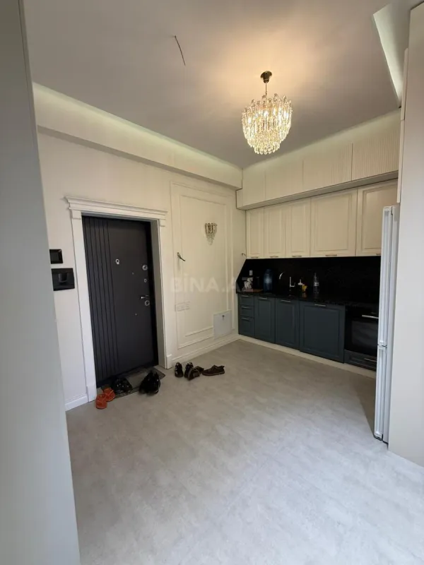 Satılır 2 otaqlı mənzil 73 m²