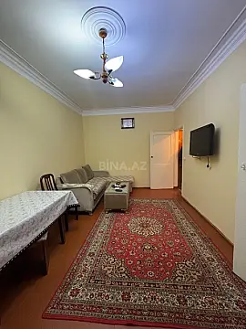 Kirayə verilir 2 otaqlı mənzil 55 m²
