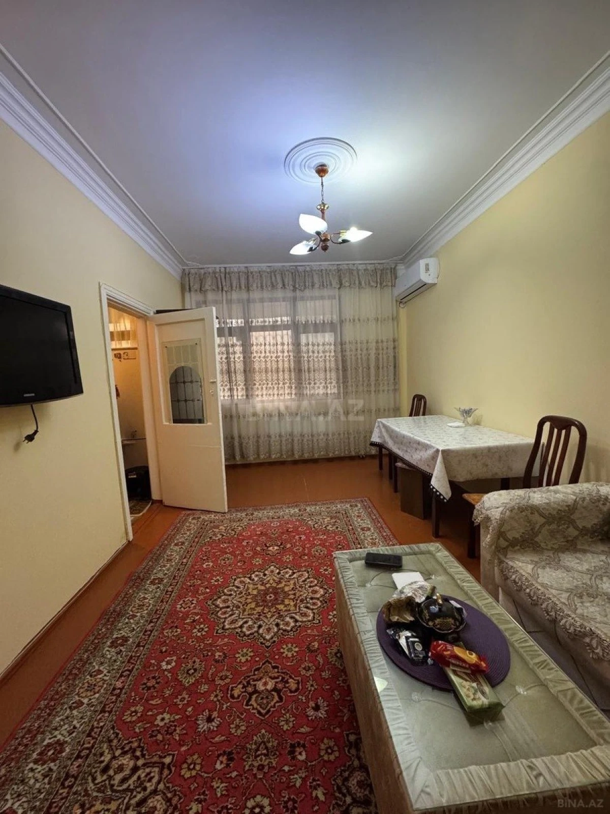 Kirayə verilir 2 otaqlı mənzil 55 m²