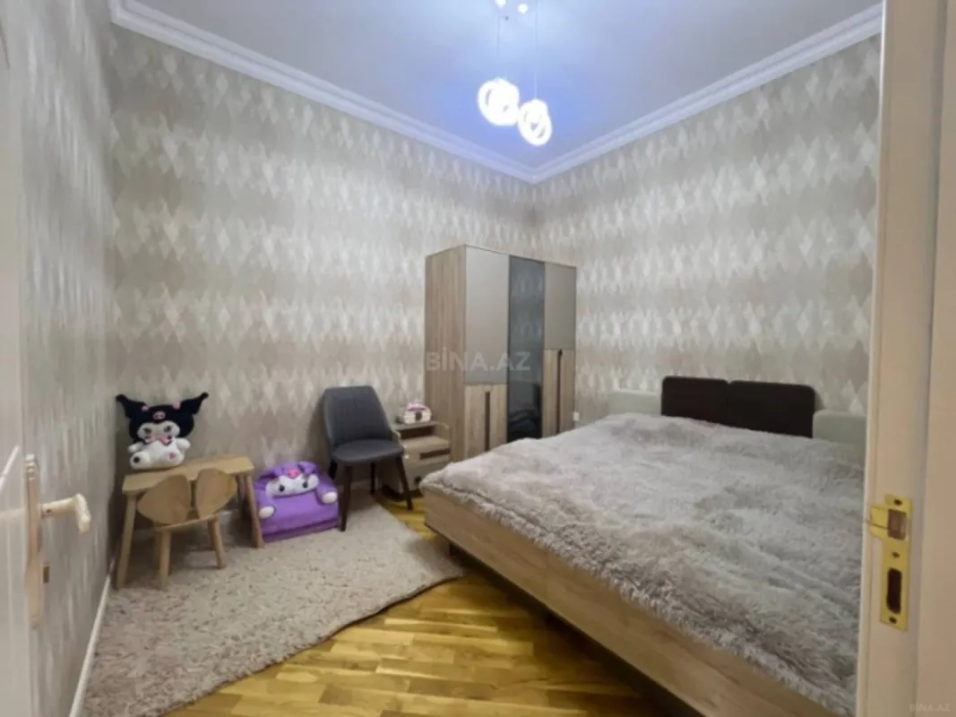 Satılır 3 otaqlı mənzil 80 m²