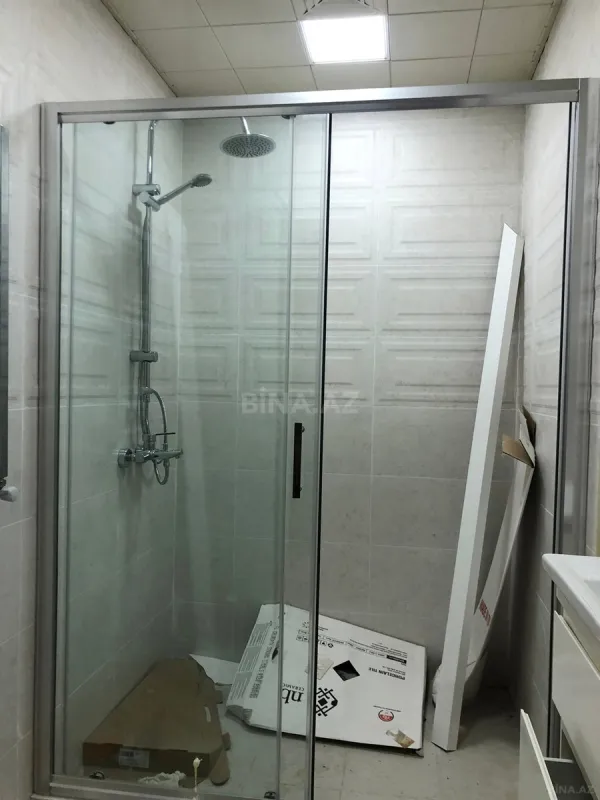 Satılır 3 otaqlı mənzil 105 m²