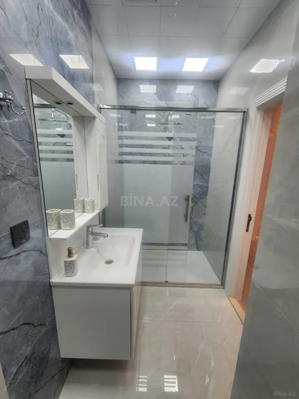 Kirayə verilir 2 otaqlı mənzil 75 m²