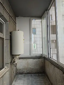 Kirayə verilir 2 otaqlı mənzil 112 m²