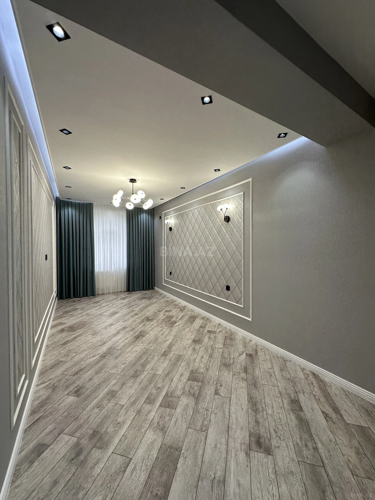 Satılır 3 otaqlı mənzil 90 m²