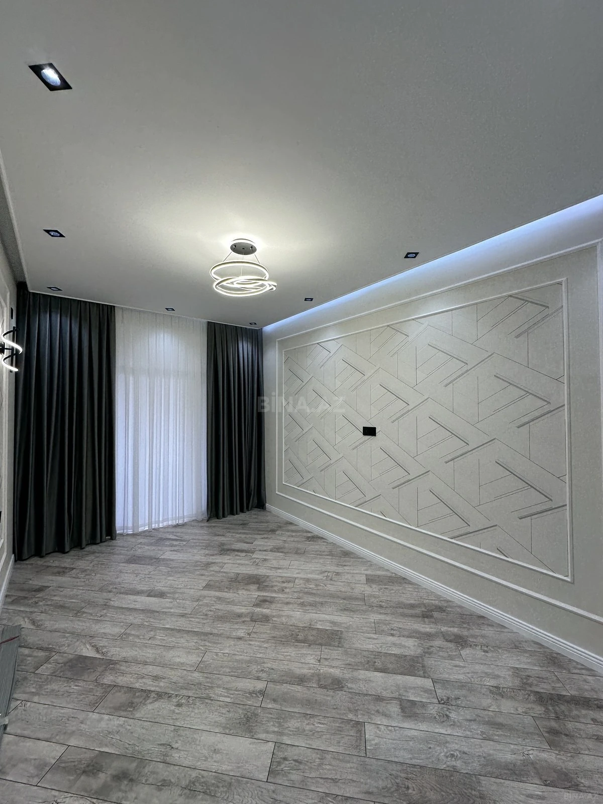 Satılır 3 otaqlı mənzil 90 m²