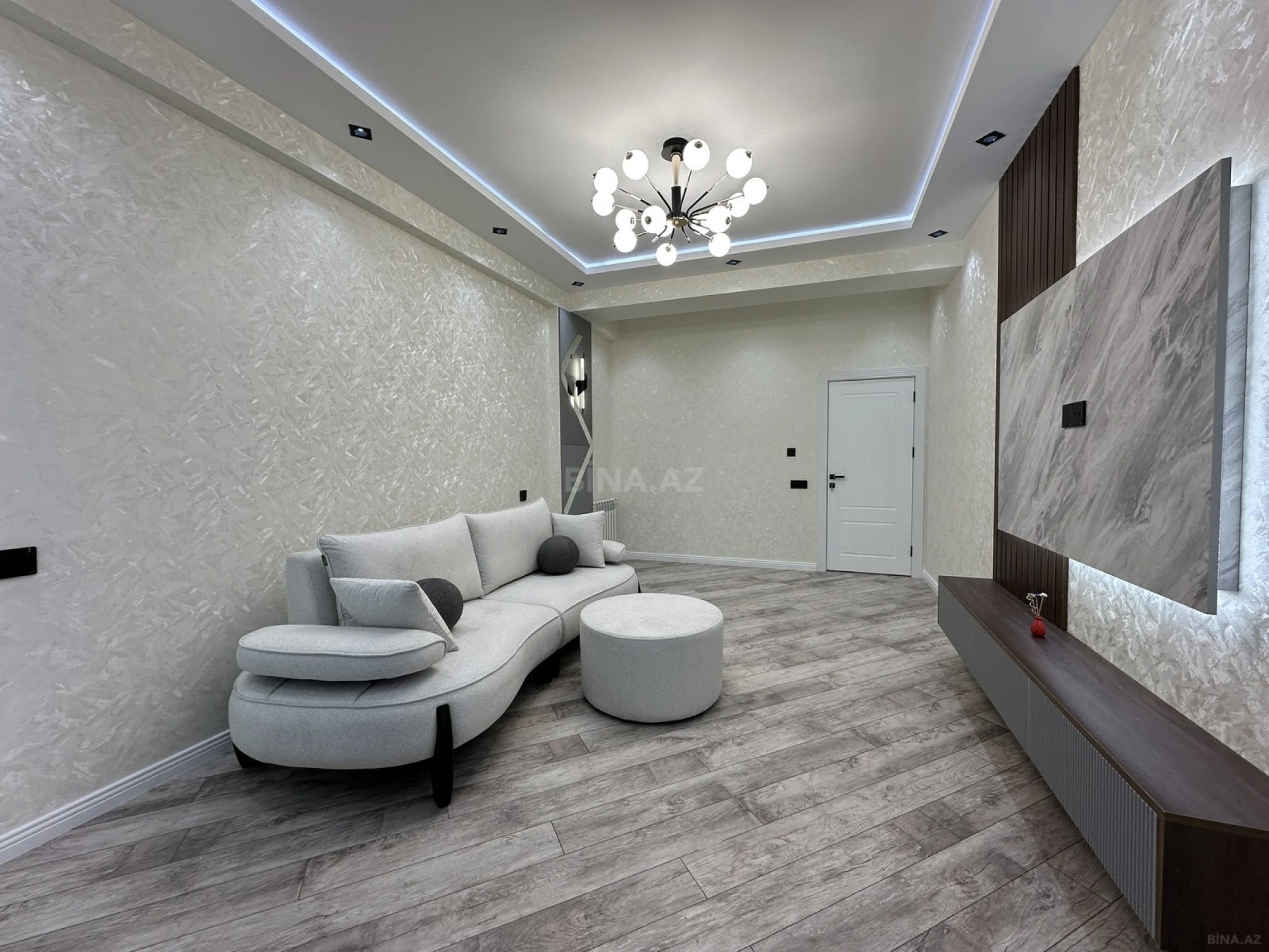 Satılır 3 otaqlı mənzil 90 m²