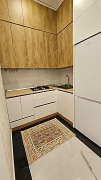 Kirayə verilir 2 otaqlı mənzil 58 m²