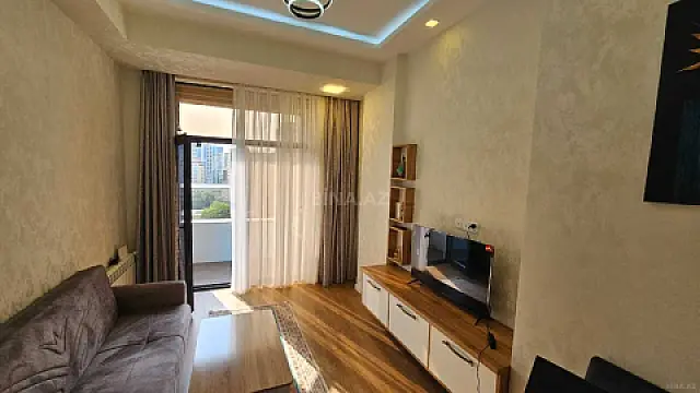 Kirayə verilir 2 otaqlı mənzil 58 m²