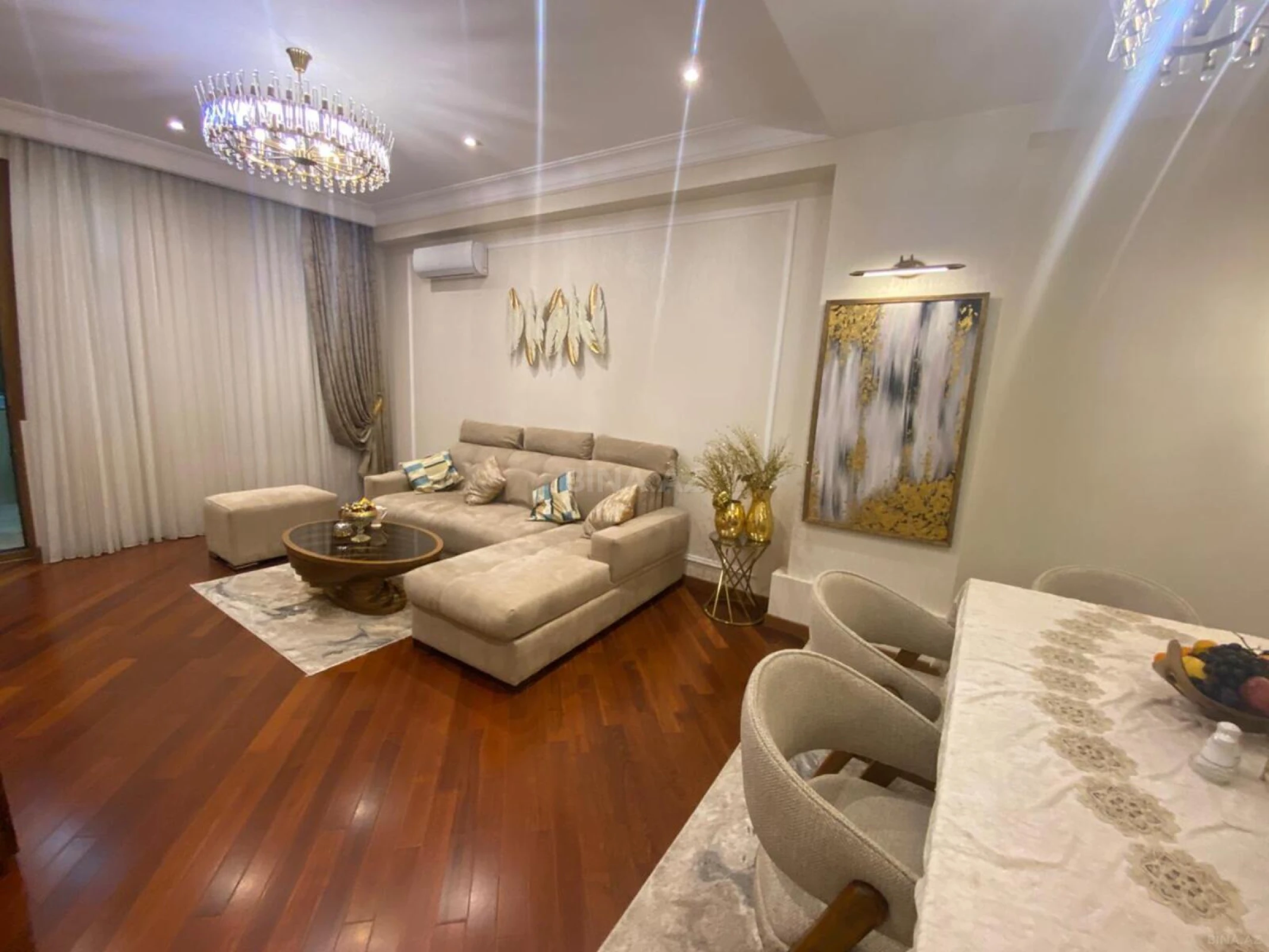 Satılır 3 otaqlı mənzil 100 m²