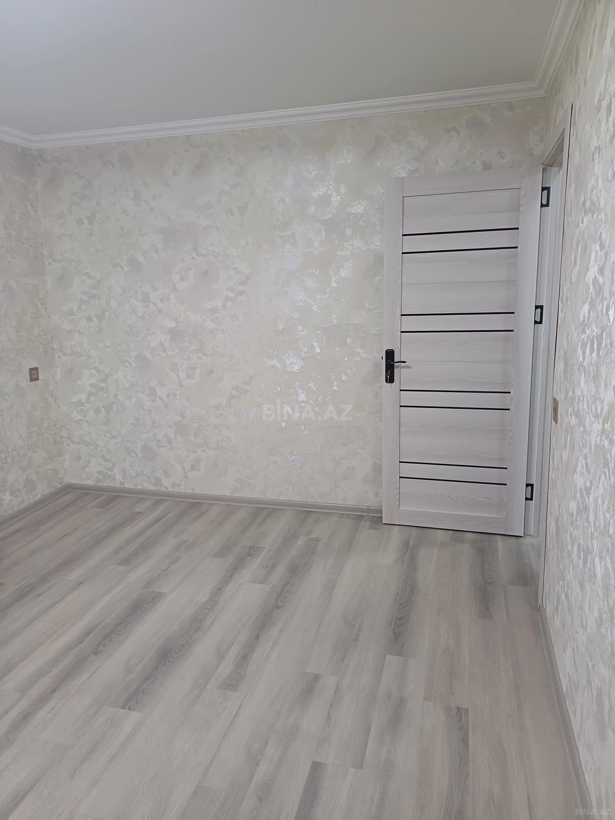 Kirayə verilir 2 otaqlı mənzil 32 m²