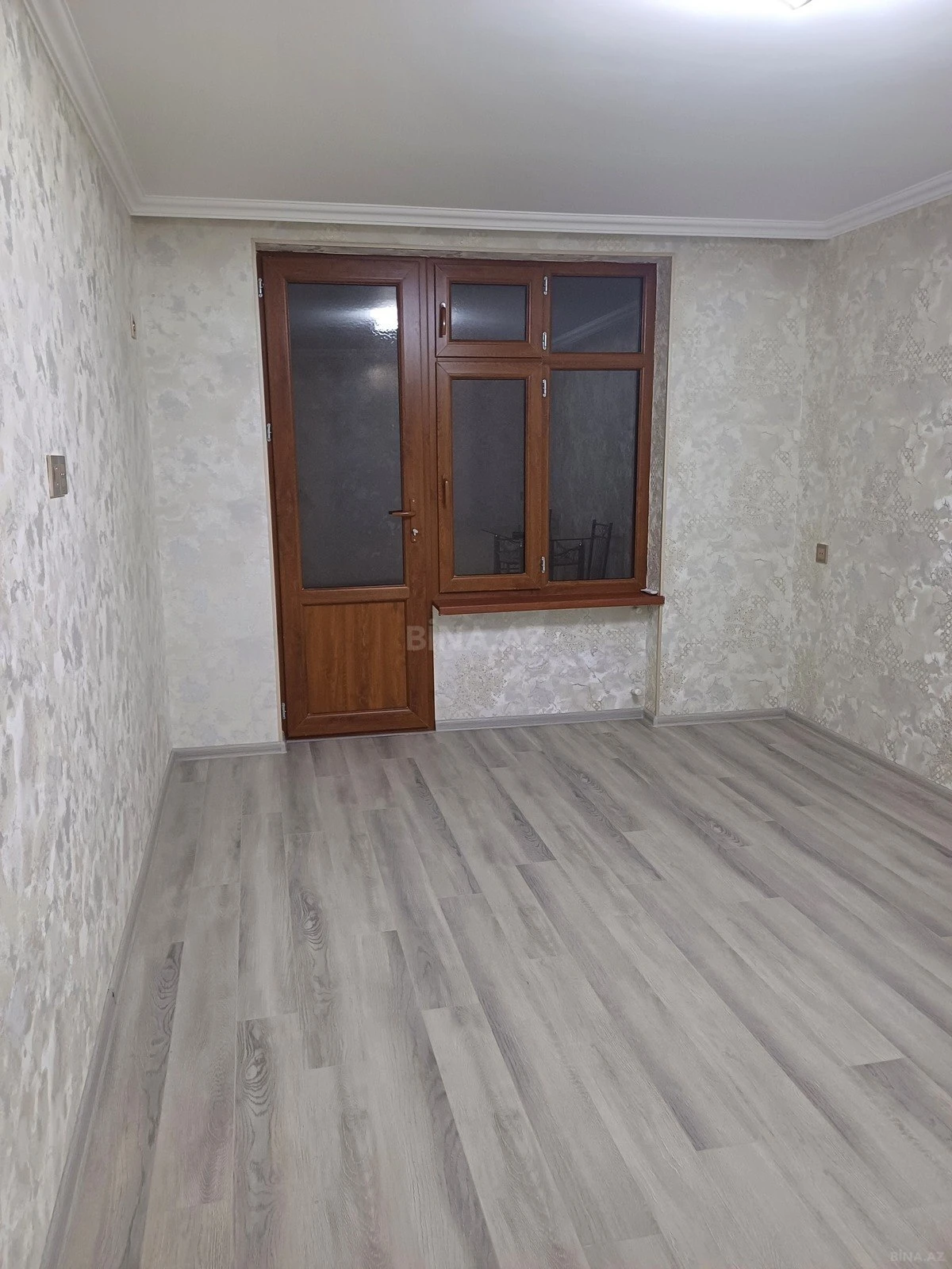 Kirayə verilir 2 otaqlı mənzil 32 m²