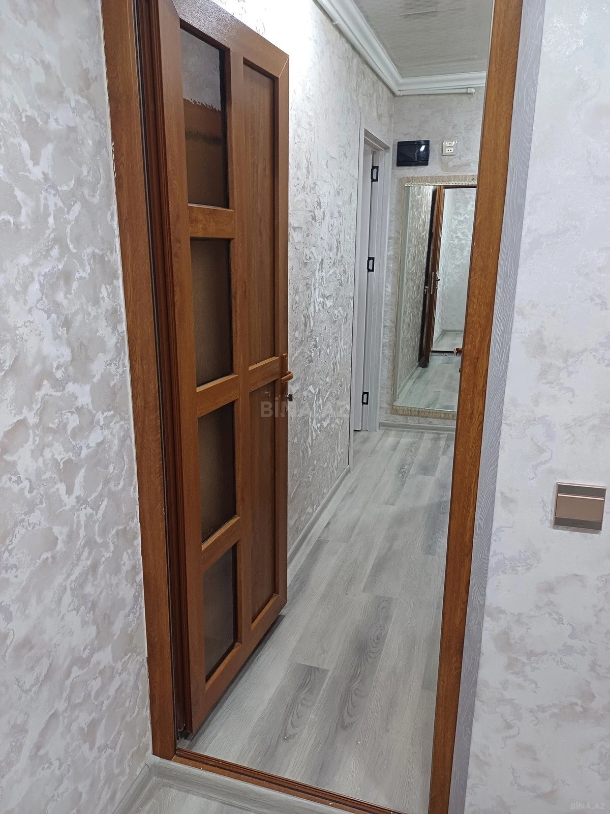 Kirayə verilir 2 otaqlı mənzil 32 m²
