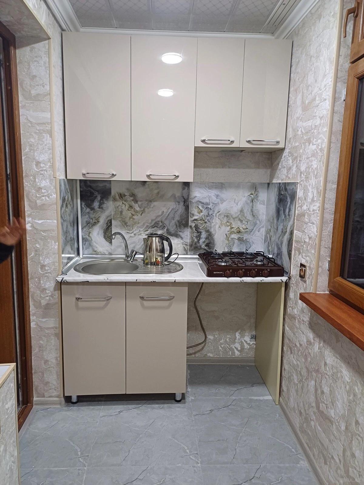 Kirayə verilir 2 otaqlı mənzil 32 m²