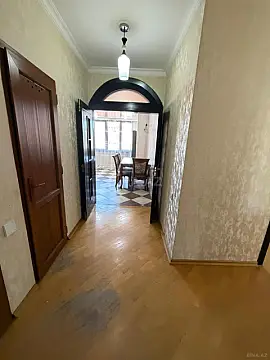 Kirayə verilir 2 otaqlı mənzil 60 m²
